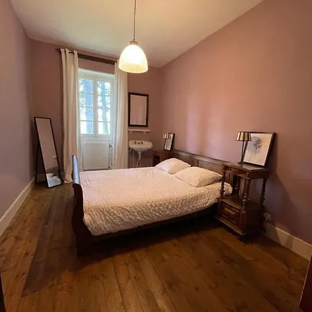 Maison De Famille Les Tourelles Semesterbostad *