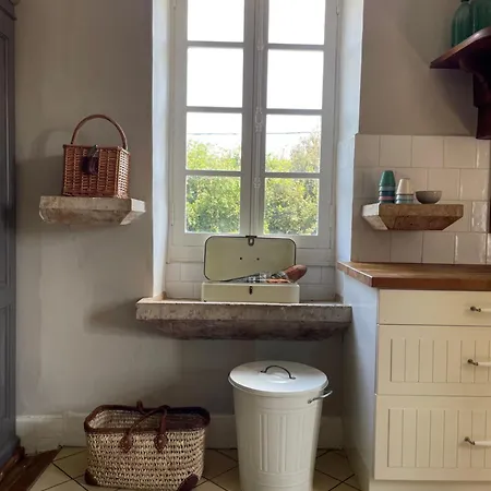 Hébergement de vacances Maison De Famille Les Tourelles Tour-de-Faure