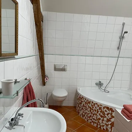 Maison De Famille Les Tourelles Hébergement de vacances *